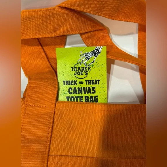 Trader Joe’s Limited Edition Trick or Treat Orange & Black Mini Tote - NWT!!! - Picture 2 of 4